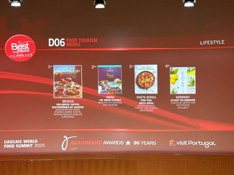02 Libro de Valladolid gana como el mejor del mundo