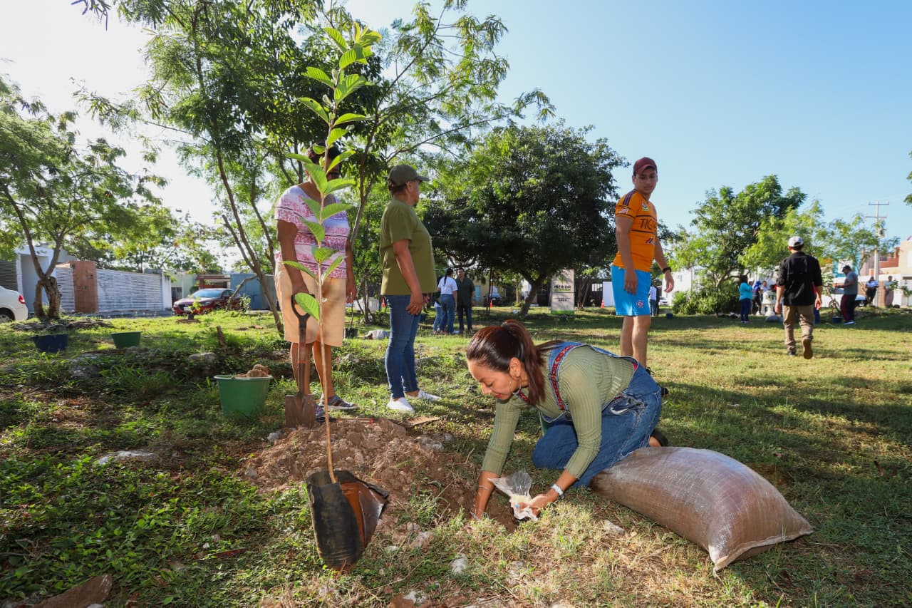 WhatsApp Image 2025-11-23 at 4.39.34 PM (1)